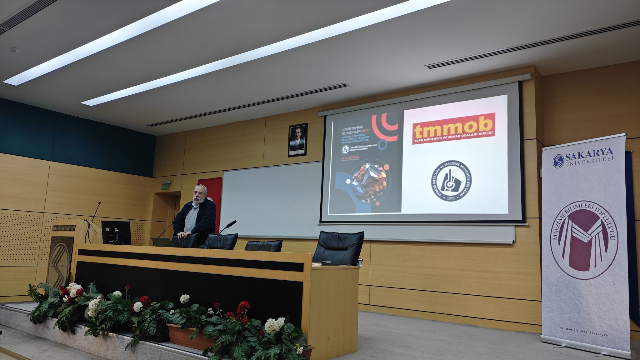 SAKARYA ÜNİVERSİTESİ 13. ULUSAL METALURJİ VE MALZEME GÜNLERİ ETKİNLİĞİNE KATILDIK