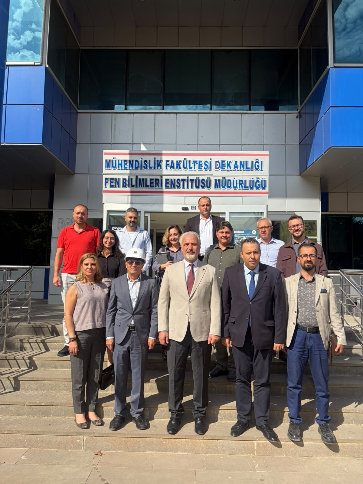 GAZİANTEP ÜNİVERSİTESİ MÜHENDİSLİK  FAKÜLTESİ DEKANINI ZİYARET ETTİK
